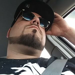 Meet your Posher, Kyle